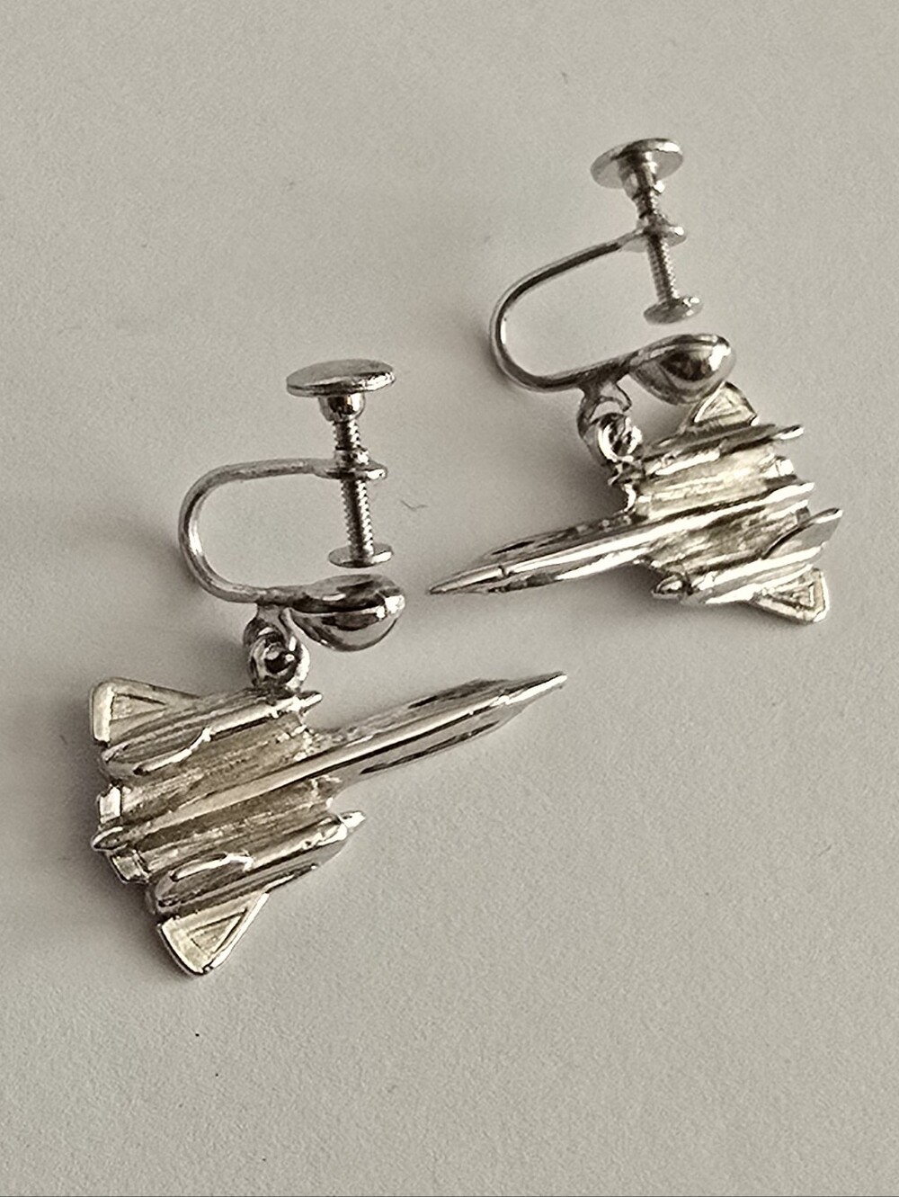 Vintage earrings flight plane airplane flying  jewelry Lockheed SR-71 Blackbird